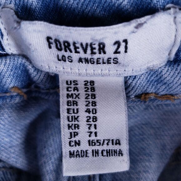 FOREVER 21 Destroyed Button Fly Rolled Cuff Jean Shorts Women Size 28 High Rise - Picture 7 of 7